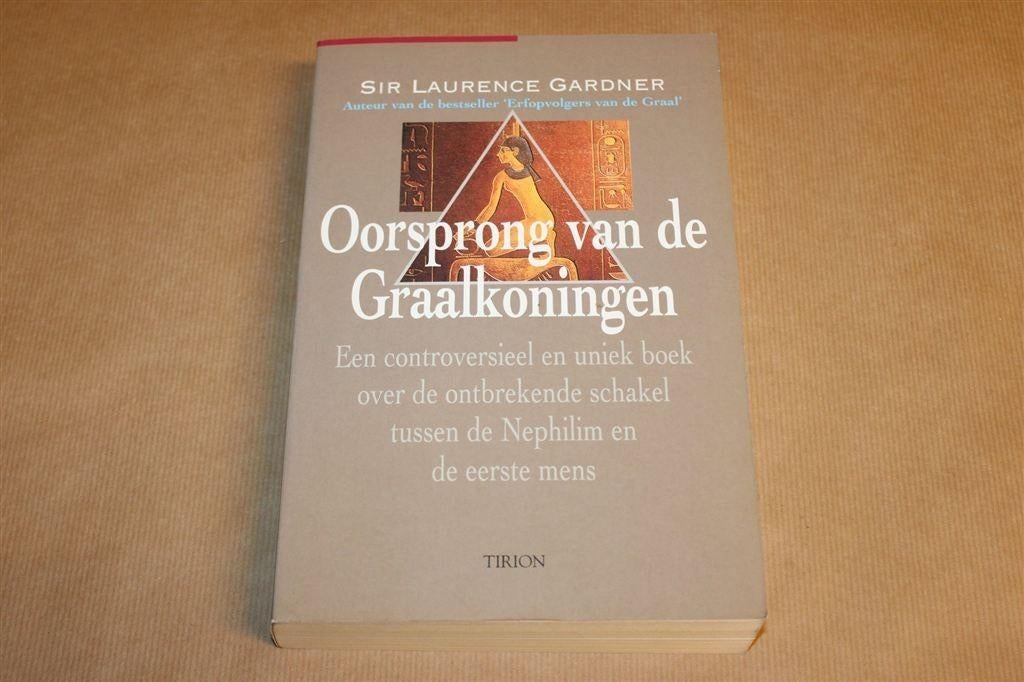 Oorsprong van de Graalkoningen — Nephilim & Mensheid Theorie, Ophalen of Verzenden, Gelezen, Overige onderwerpen, Achtergrond en Informatie