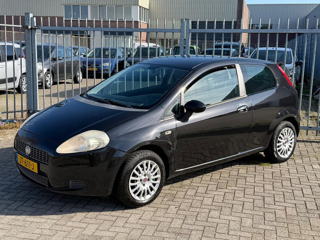 Fiat Grande Punto 1.4 Active NIEUWE APK! NL AUTO NAP! Airco, Voorwielaandrijving, Stof, Zwart, 4 cilinders