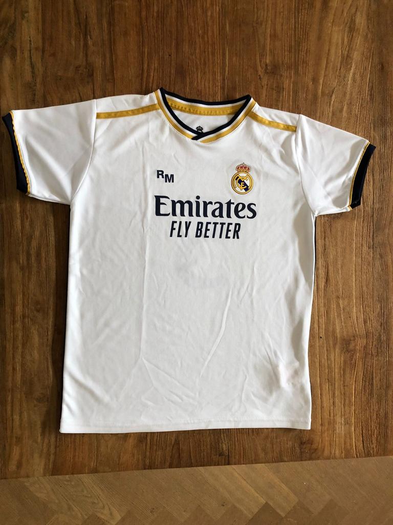 Voetbalshirt Real Madrid Bellingham maat 164, Ophalen of Verzenden, Zo goed als nieuw, Jongen of Meisje, Sport- of Zwemkleding