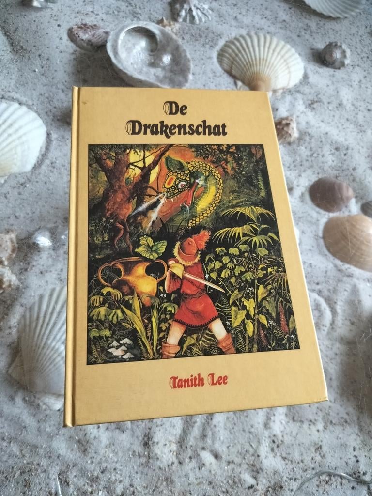 Tanith Lee - De Drakenschat, Ophalen of Verzenden, Gelezen