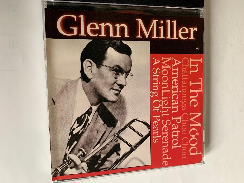Glenn Miller - Glenn Miller ( cd), Cd's en Dvd's, Verzenden, 1940 tot 1960, Zo goed als nieuw, Jazz