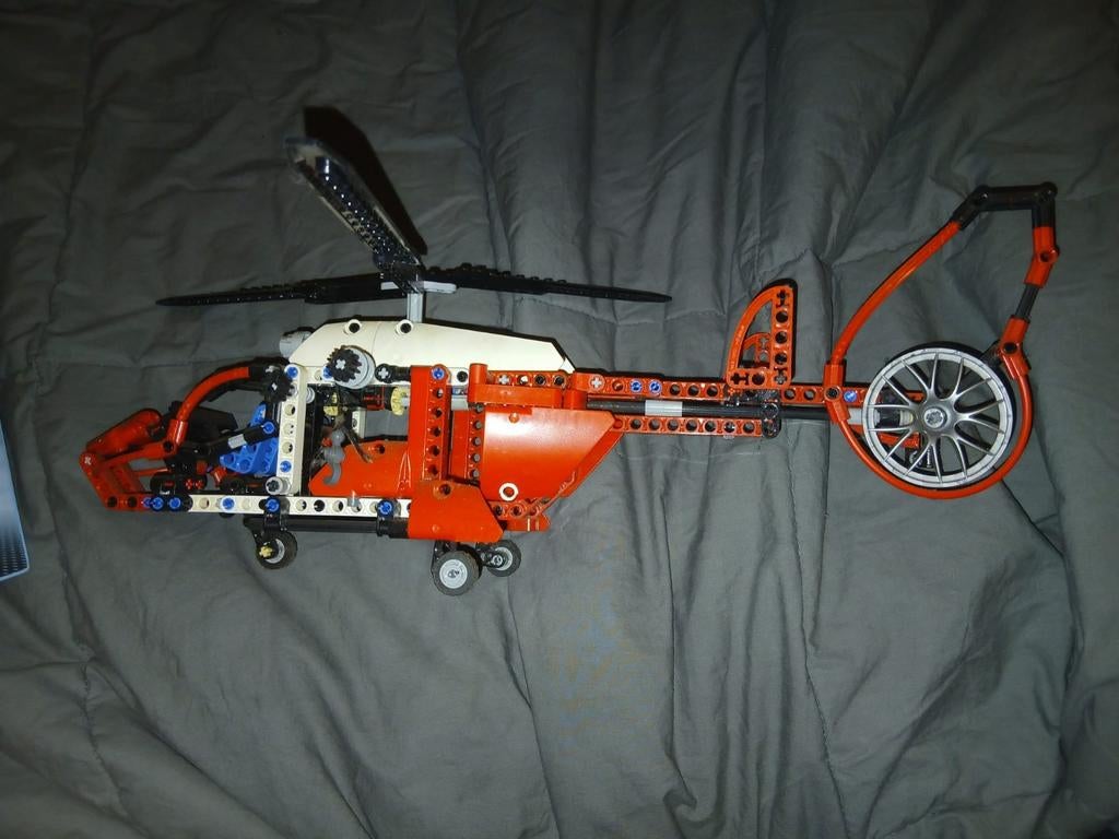 Technisch lego helikoptor, Kinderen en Baby's, Speelgoed | Duplo en Lego, Ophalen, Gebruikt, Lego, Compleet