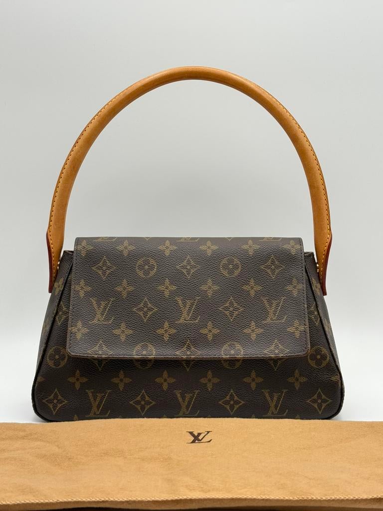 Louis Vuitton Mini Looping Bag, Ophalen of Verzenden, Gebruikt, Bruin, Schoudertasje