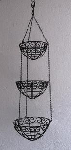 Zwaar metalen hangmandjes draadmanden 3 laags zeer stevig., Antiek en Kunst, Curiosa en Brocante, Ophalen of Verzenden