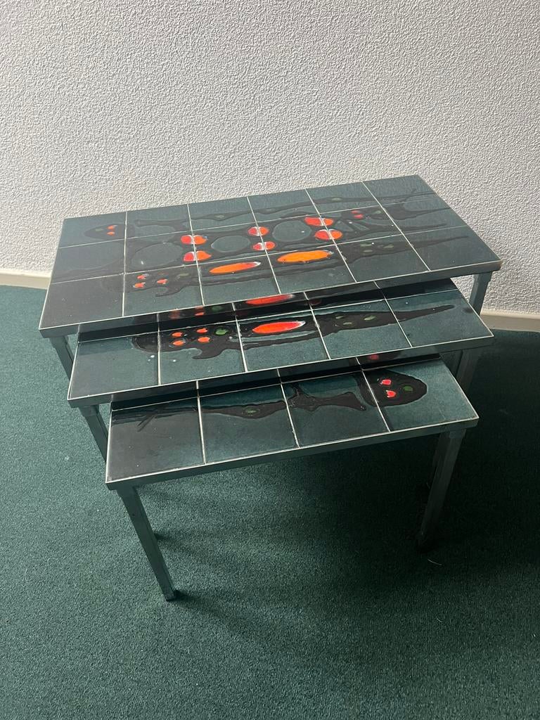 Drie vintage jaren 70 bijzettafels. DLG Adri Belarti, Ophalen, Zo goed als nieuw, Minder dan 100 cm