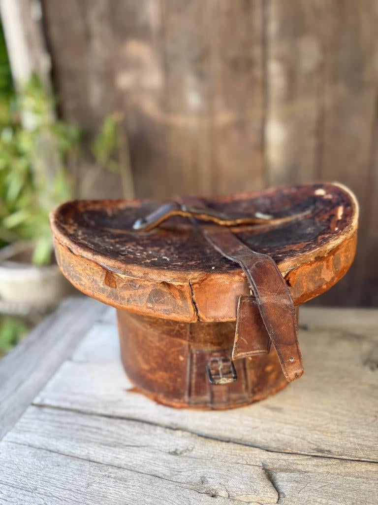 Antieke leren hoedendoos, Antiek en Kunst, Ophalen of Verzenden