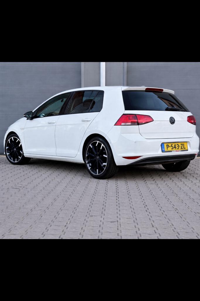 Volkswagen Golf 1.2 TSI 85pk CUP | 2e Eigenaar | APK 11-2026, Auto's, Voorwielaandrijving, Euro 5, 86 pk, Zwart
