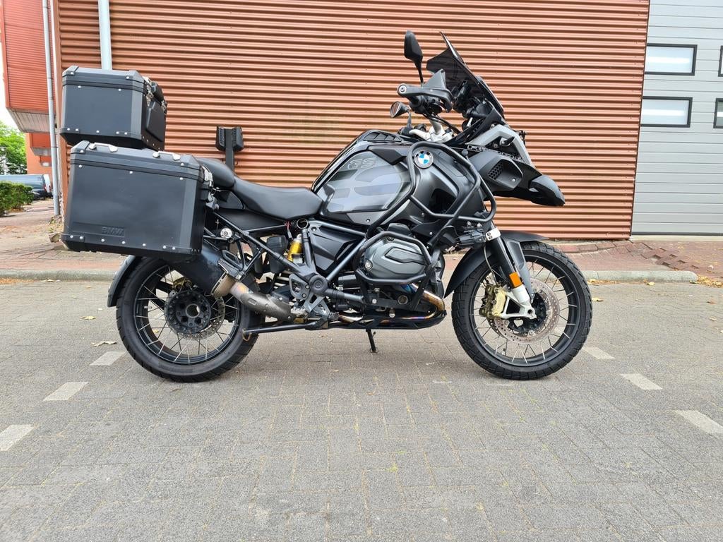 BMW R1200 GS Adventure 2018 TFT triple black Akrapovic, 2 cilinders, Motorrijbewijs A, Gebruikt, Particulier