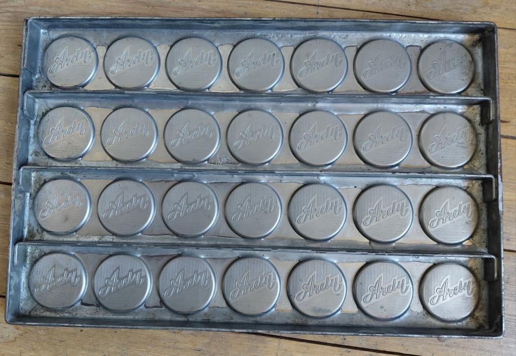 Oude Ardy chocoladevorm (Tilburg), Antiek en Kunst, Ophalen of Verzenden