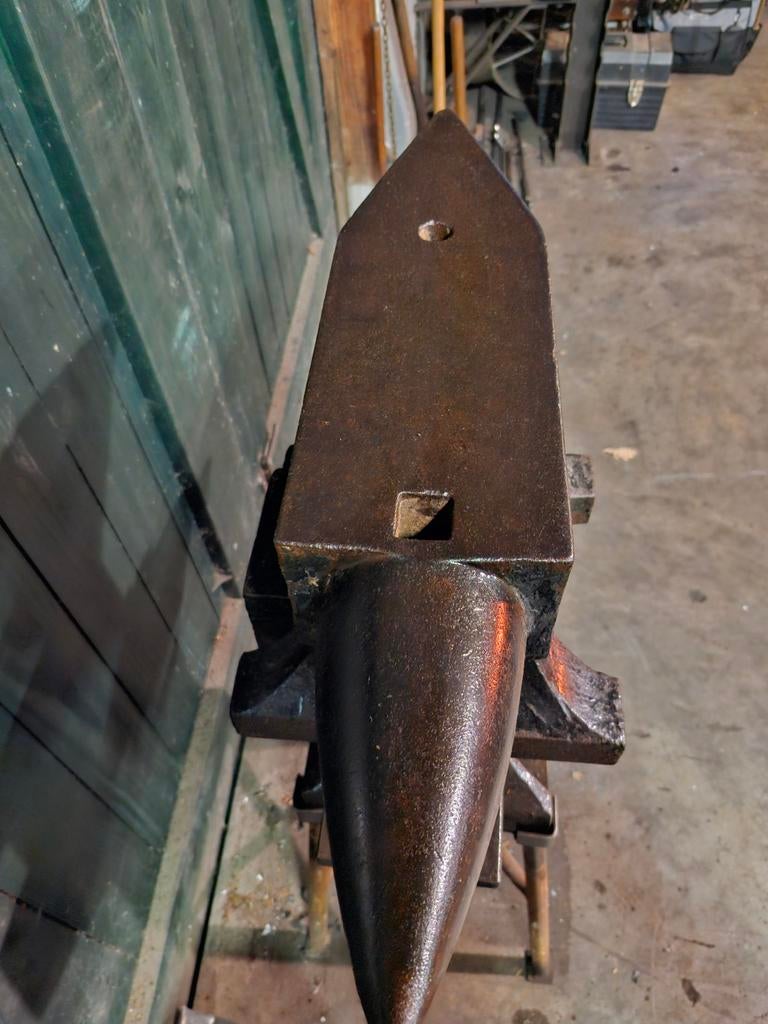 Kohlswa aambeeld B38 107kg, Ophalen