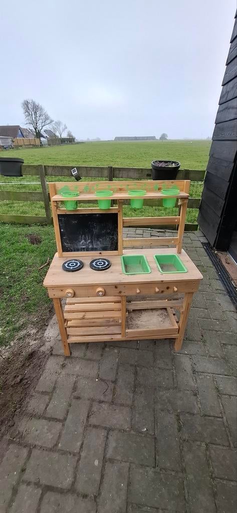 Houten Buiten Speelkeuken met Accessoires, Kinderen en Baby's, Speelgoed | Speelkeukens, Ophalen, Gebruikt, Hout, Speelkeuken