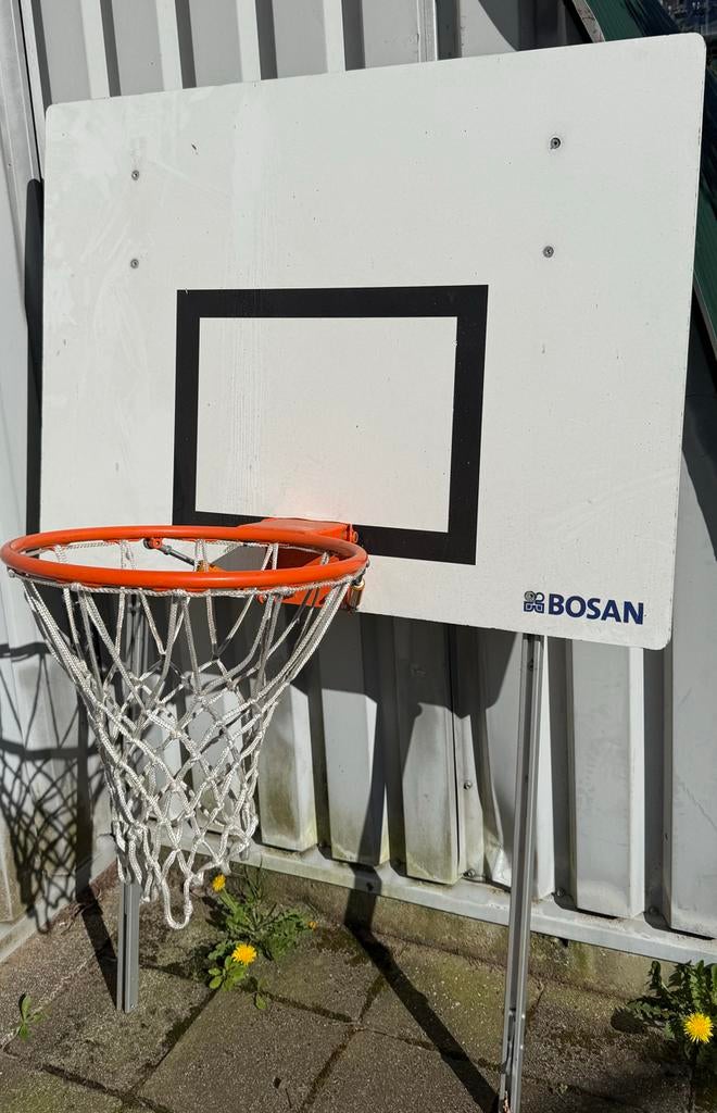 Basketbalbord ring- Bosan, Ophalen, Gebruikt, Ring, Bord of Paal