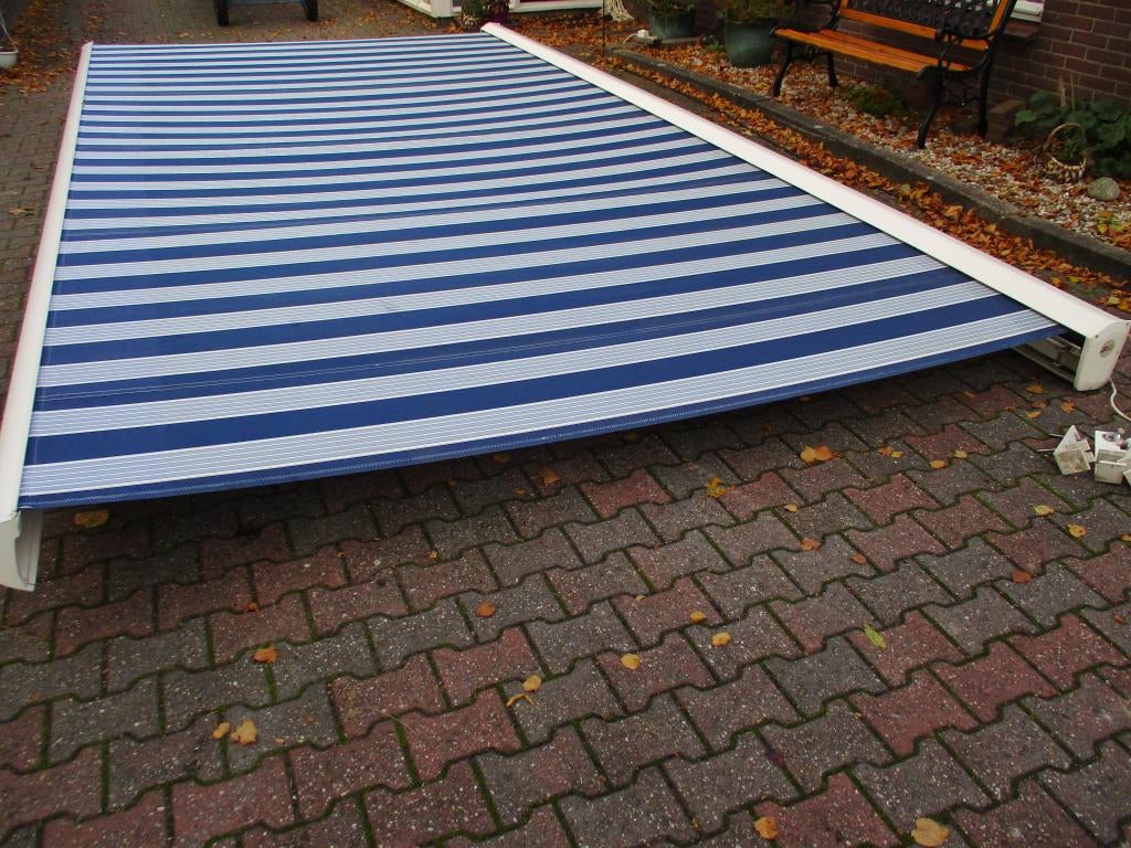 Z.G.A.N elektr knikarmzonnescherm 5.75 m breed uitval 3 m!!!, Tuin en Terras, Zonneschermen, 450 cm of meer, Elektrisch, Ophalen of Verzenden