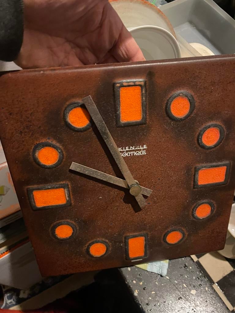 Keukenklok keramiek Kienzle boutique loopt goed oranje bruin, Ophalen of Verzenden