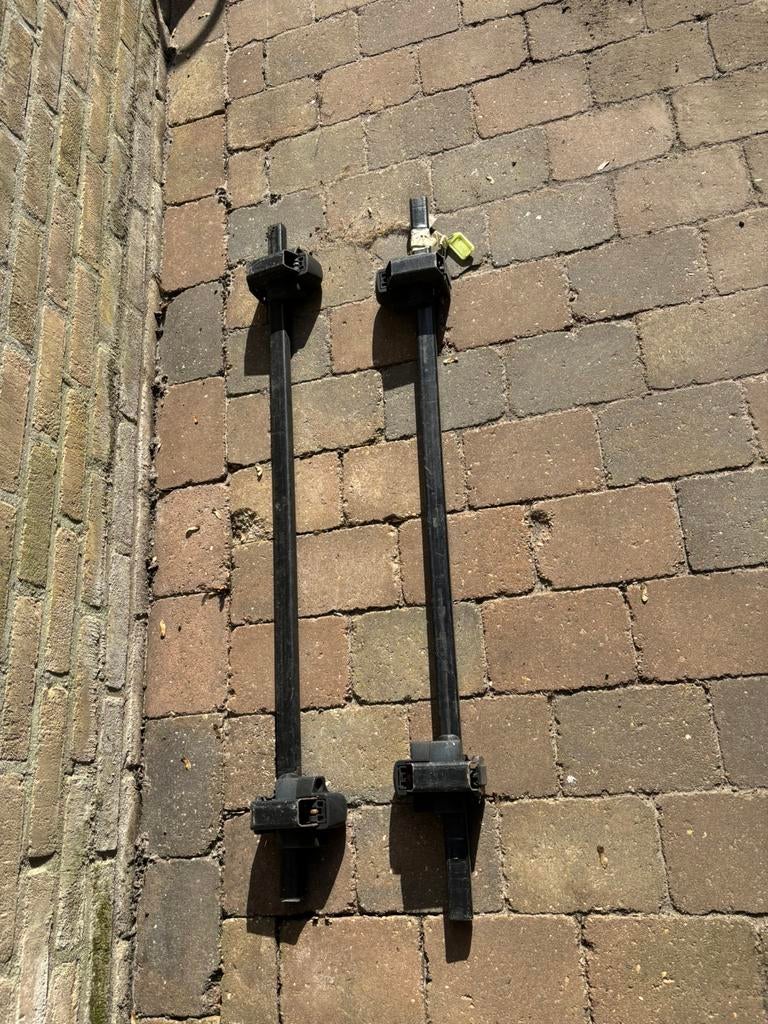 Dakdragers 115cm met slot/sleutels, Ophalen, Gebruikt