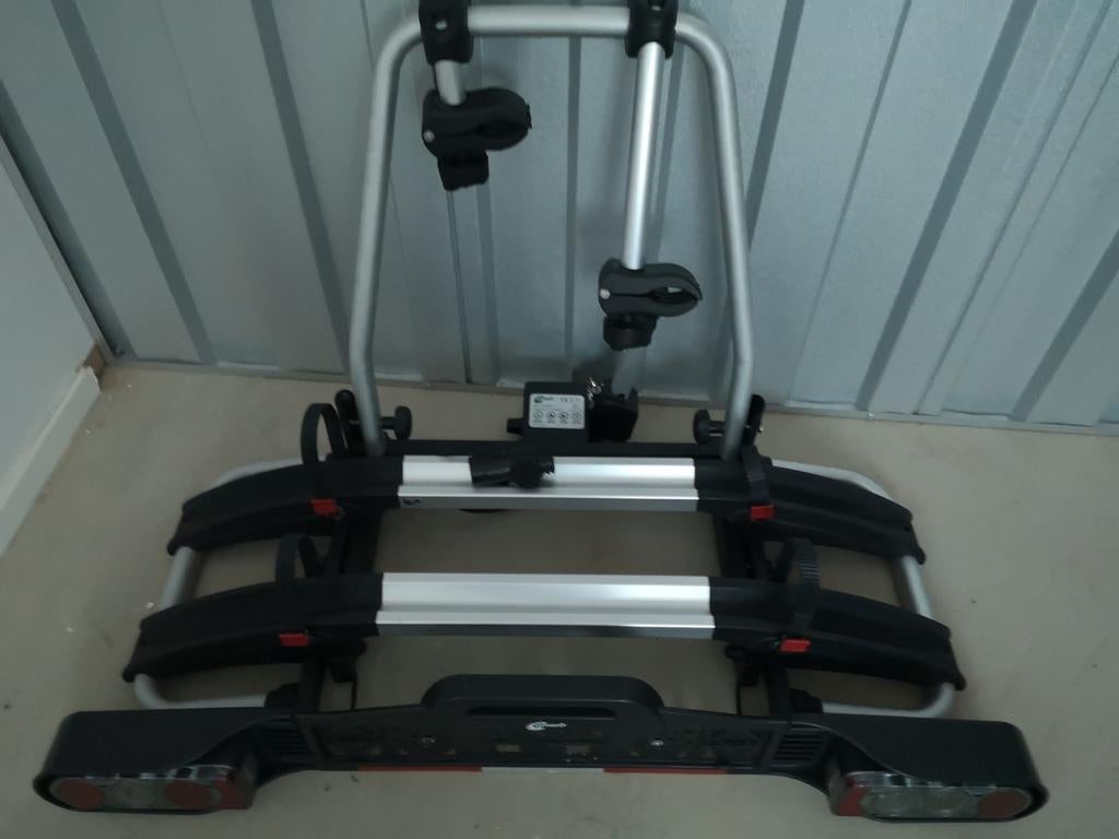 Anwb touring II fietsendrager, Ophalen, Elektrische fiets, Zo goed als nieuw, 2 fietsen