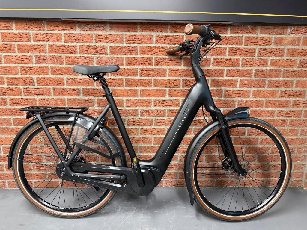 Gazelle Grenoble C8+ Dames 61 Smart Bosch Middenmotor 600 wh, Ophalen of Verzenden, Zo goed als nieuw, https://www.gazelle.nl/faq/hoe-kan-ik-contact-opnemen-met-gazelle