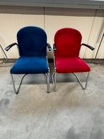 2x Gispen design stoel met schade, Ophalen, Gebruikt, Twee, Metaal