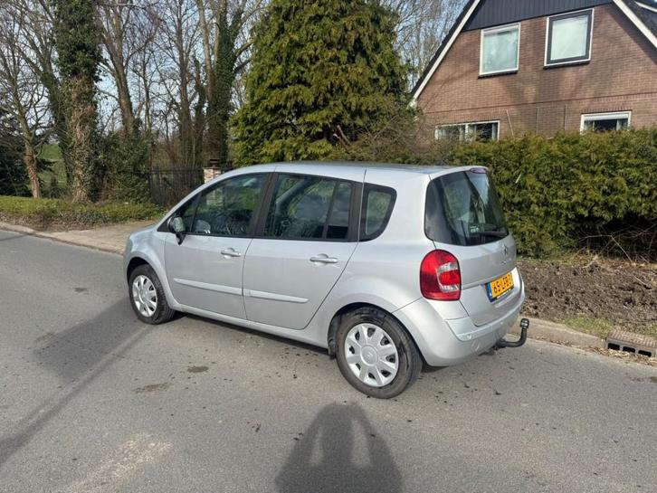 Renault MODUS 1.6-16V Dynamique*automaat*trekhaak*cruise*air, Auto's, Renault, Bedrijf, Modus, ABS, Airbags, Airconditioning, Boordcomputer