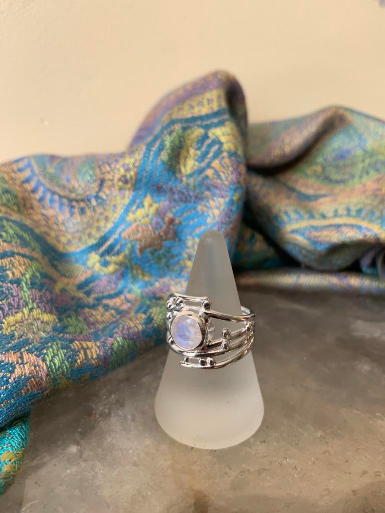 Maansteen regenboog beschermt intuïtie magie balans, Sieraden, Tassen en Uiterlijk, Ringen, Wit, Nieuw, Ophalen of Verzenden, 17 tot 18