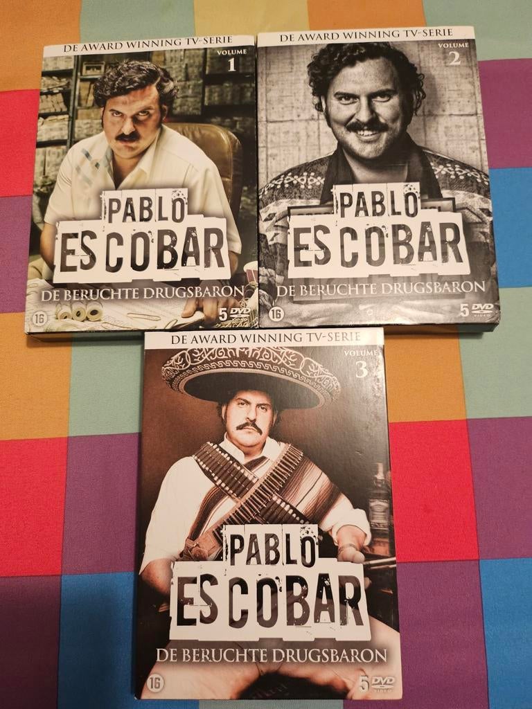 Pablo Escobar Patron del Mal seizoen 1 t/m 3, Ophalen of Verzenden, Zo goed als nieuw, Boxset