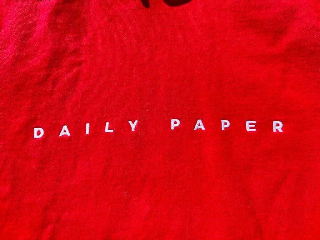 Daily Paper hoodie maat XS, Kleding | Heren, Truien en Vesten, Ophalen of Verzenden, Gedragen, Rood