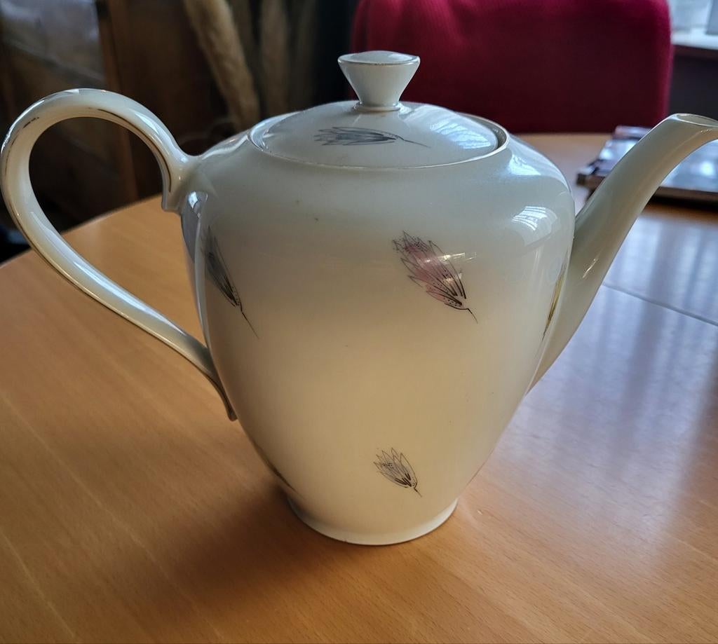 Porseleinen theepot met veren decoratie, Ophalen of Verzenden