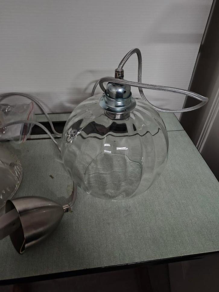 Vintage heldere lamp met zink fitting, Huis en Inrichting, Lampen | Hanglampen, Gebruikt, Minder dan 50 cm, Glas, Metaal, Ophalen of Verzenden