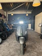 Vespa sprint | Custom | Agaat grijs | Full option | Garantie, Ophalen, Overige modellen, Zo goed als nieuw, Benzine
