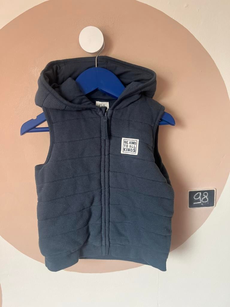 Bodywarmer C&A 98, Kinderen en Baby's, Kinderkleding | Maat 98, Ophalen of Verzenden, Gebruikt, Jongen, Jas