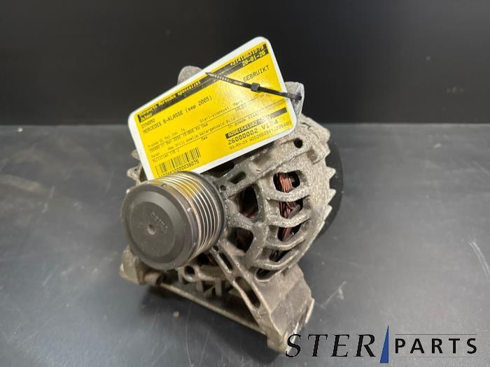 Dynamo van een Mercedes B-Klasse, Gebruikt, -, Ophalen of Verzenden, -
