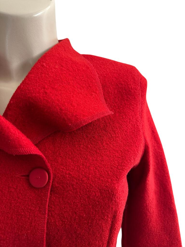 Moq blazer M, Kleding | Dames, Jasjes, Kostuums en Pakken, Ophalen of Verzenden, Zo goed als nieuw, Rood