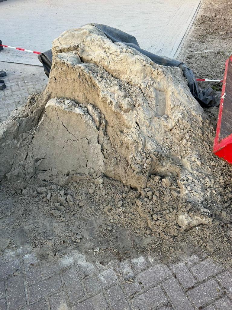 Gratis zand ongeveer 2 kuub, Tuin en Terras, Zand, Ophalen, Nieuw, Ophoogzand