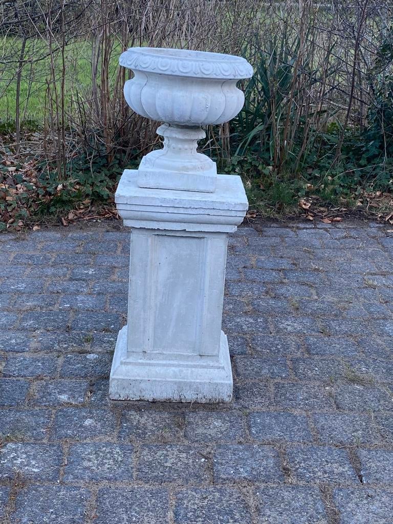 Nog 1 betonnen zuilen 60 cm hoog en 40 cm breed en pot 40x40, Tuin en Terras, Tuinvazen, Ophalen, Nieuw