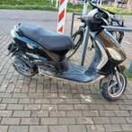 Gratis Scooter - Opknapper of voor onderdelen, Gebruikt, Overige modellen, Maximaal 45 km/u, Ophalen of Verzenden