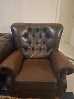 Leren Chesterfield Bank + Salontafel + Eettafel + Tv meubel, Huis en Inrichting