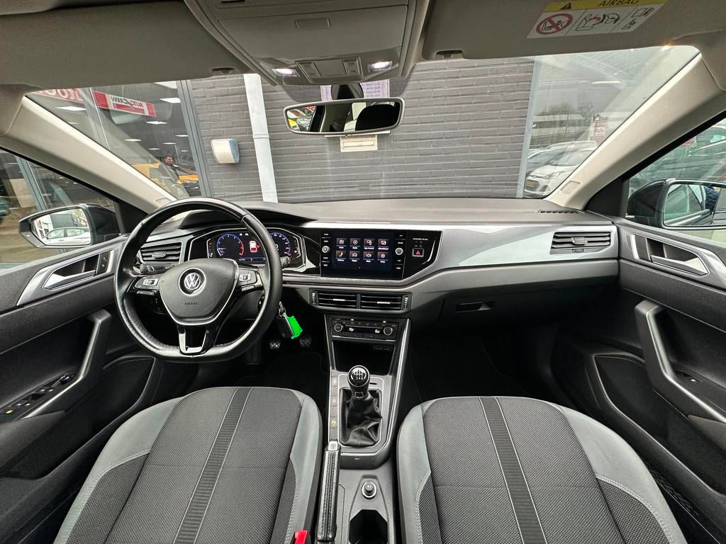 Volkswagen Polo 1.0 TSI Highline//Digital Coopit/APP-CONNECT, Auto's, Volkswagen, Voorwielaandrijving, Stof, Gebruikt, Euro 6