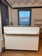 Winkel balie, Ophalen