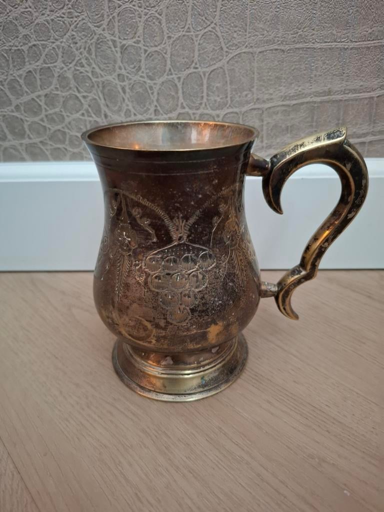 Verzilverde beker op messing basis - Antiek decor, Antiek en Kunst, Antiek | Goud en Zilver, Ophalen of Verzenden