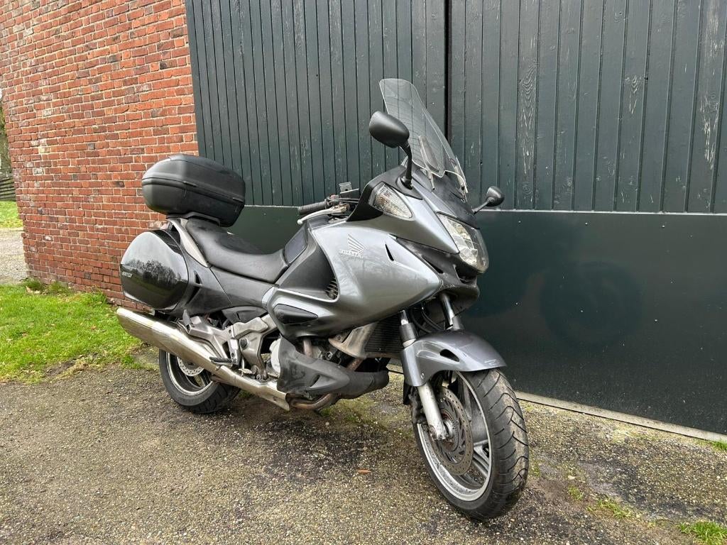 Honda NT700 Deauville motor NT 700 ABS handvatverwarming etc, Motoren, Motoren | Honda, Bedrijf, Toermotor, meer dan 35 kW, 2 cilinders
