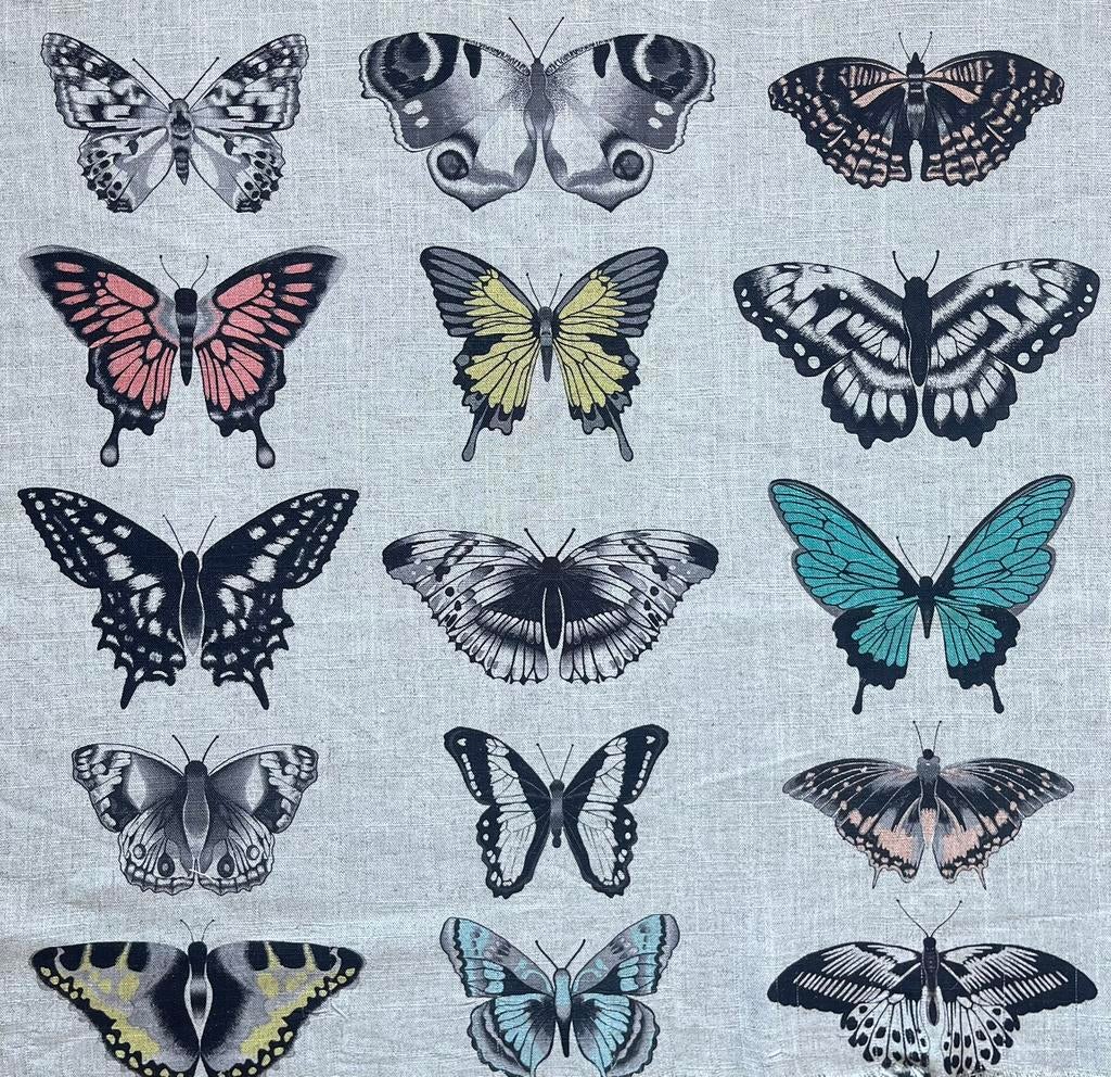 ‘PAPILIO’ by ‘HARLEQUIN’, Hobby en Vrije tijd, Stoffen en Lappen, Overige kleuren, 120 cm of meer, Ophalen of Verzenden, Zo goed als nieuw