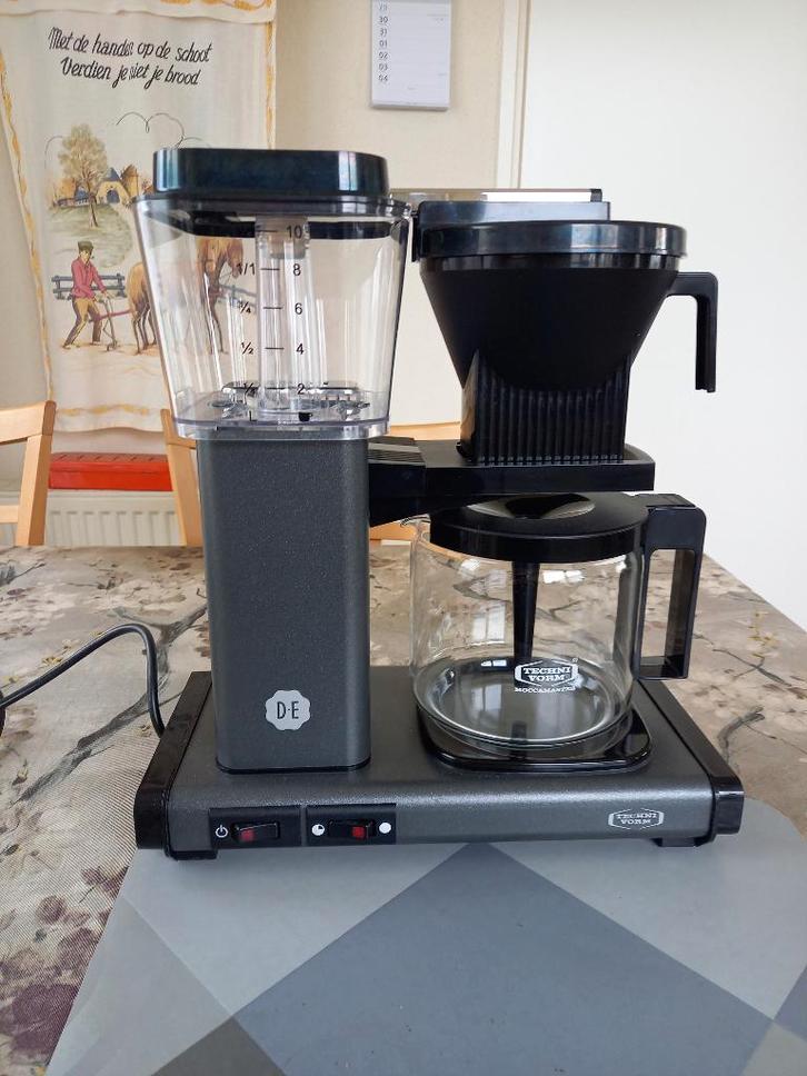 Douwe Egberts Moccamaster Technivorm, Witgoed en Apparatuur, Koffiezetapparaten, Zo goed als nieuw, Gemalen koffie, Koffiemachine