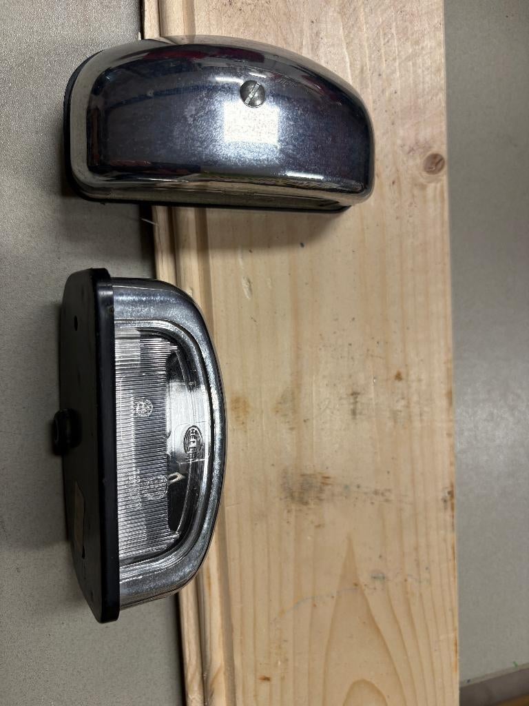 Hella oldtimer kentekenplaat verlichting, Ophalen of Verzenden, Zo goed als nieuw