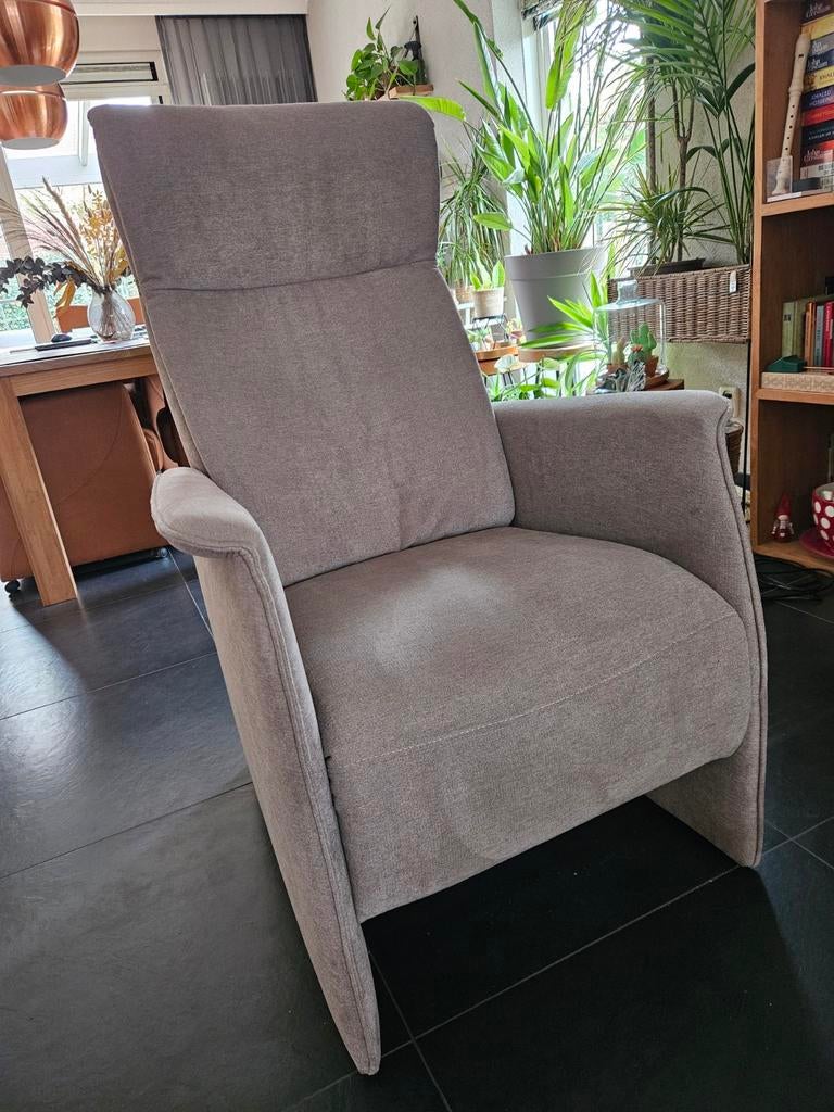Elektrische relax fauteuil, Huis en Inrichting, Fauteuils, Ophalen, Zo goed als nieuw, 75 tot 100 cm, 50 tot 75 cm