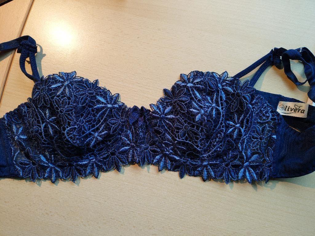 Setje Bh Livera 75 B en string M, Livera, Ophalen of Verzenden, Blauw, BH