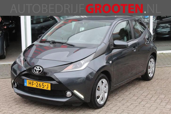 Toyota Aygo 1.0 VVT-i x-play//Camera! (bj 2015), Auto's, Toyota, Bedrijf, Te koop, Aygo, ABS, Achteruitrijcamera, Airbags, Airconditioning