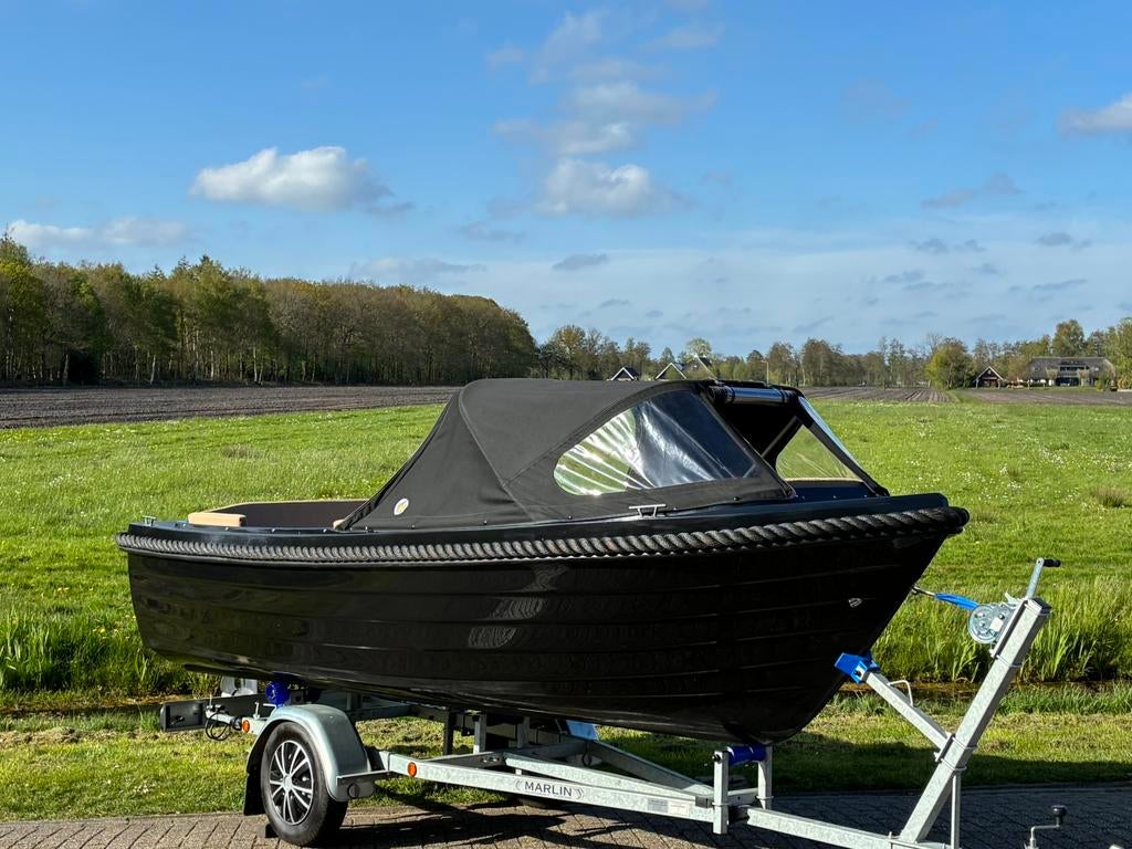 Admiral 475XL | 2020 | luxe uitvoering | zonnedek | HPL Teak, Watersport en Boten, Ophalen, 10 tot 30 pk, Zo goed als nieuw, 3 tot 6 meter