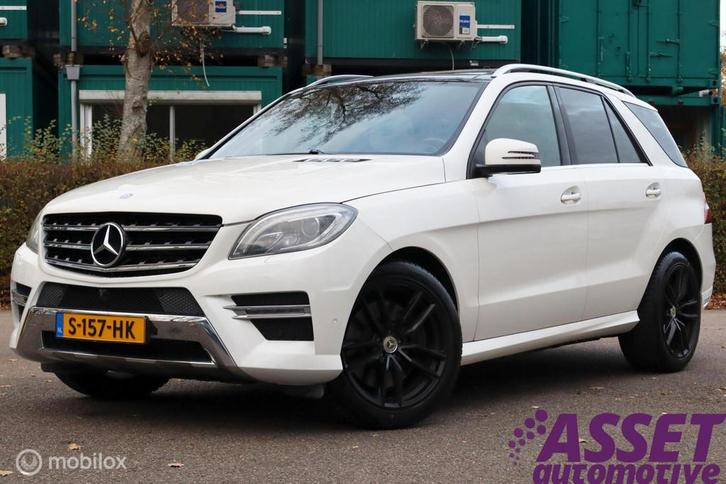 Mercedes ML500 V8 AMG | panoramadak | 360-camera | trekhaak, Auto's, Mercedes-Benz, Bedrijf, Te koop, M-Klasse, 360° camera, 4x4