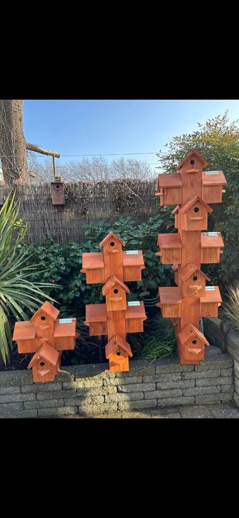 Verschillende paal / vogelhuisjes voor kleine vogels, Ophalen