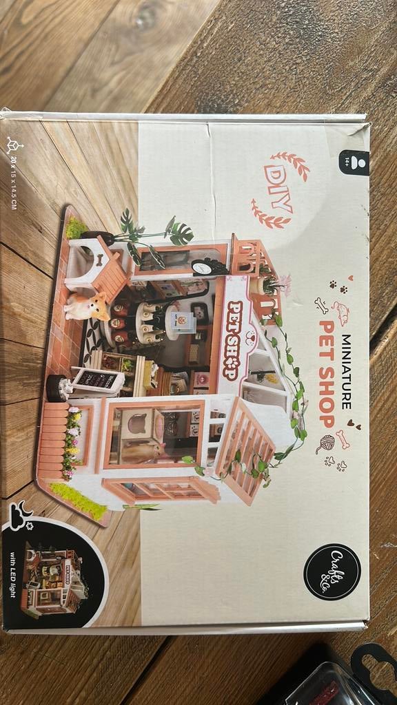 Miniature petshop crafts en co nieuw, Ophalen, Zo goed als nieuw